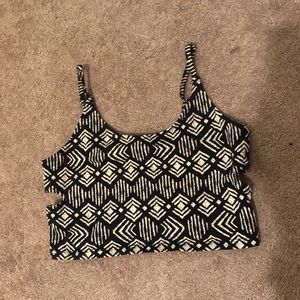 Crop top